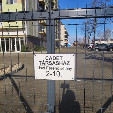 Cadetlux Apartment *