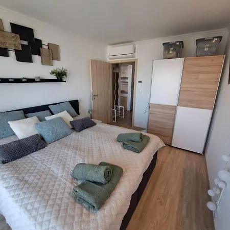 Cadetlux Lägenhet